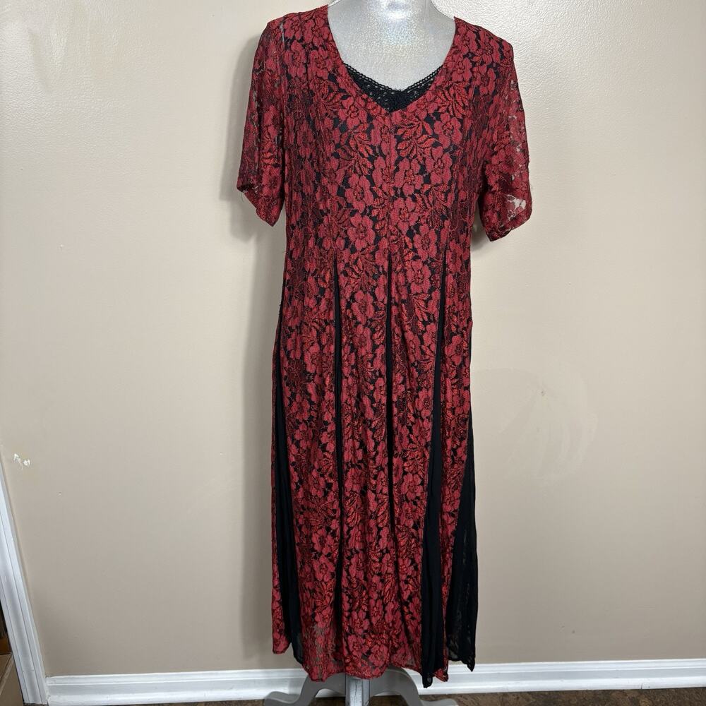 Olivia Petite Red Black Lace Maxi Dress Women's SP Short Sleeve Evening Gothic